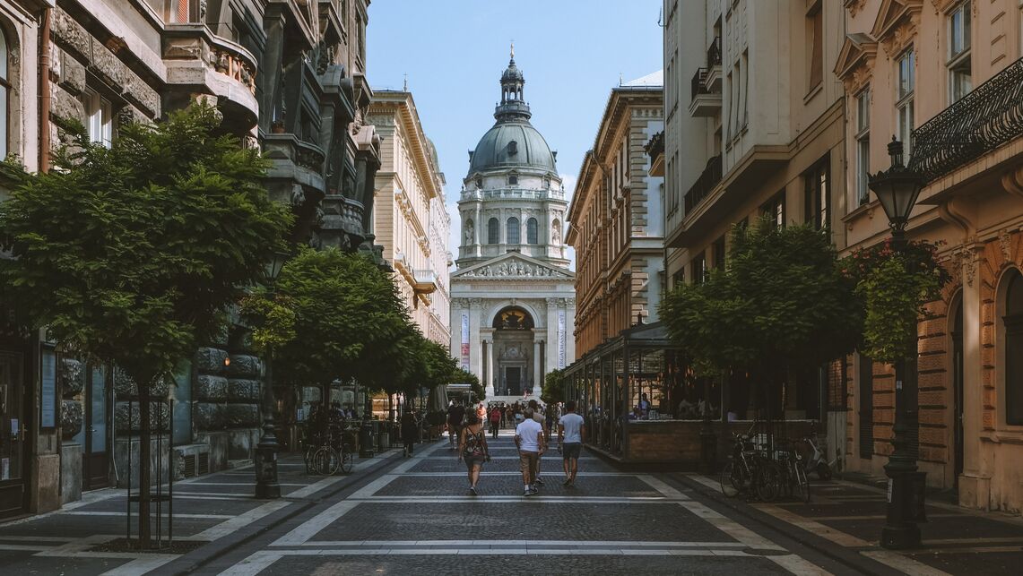 How To Buy Property In Budapest in 2024