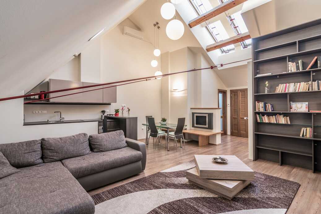 Úri str flat for rent in Buda Castle // mhomes.hu