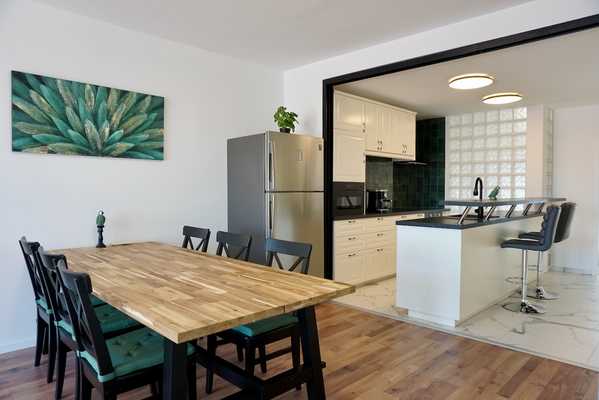 Vendel street apartment for rent
