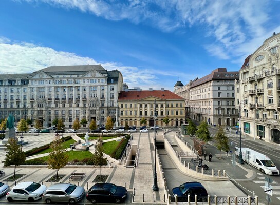 József Nádor square apartment for rent