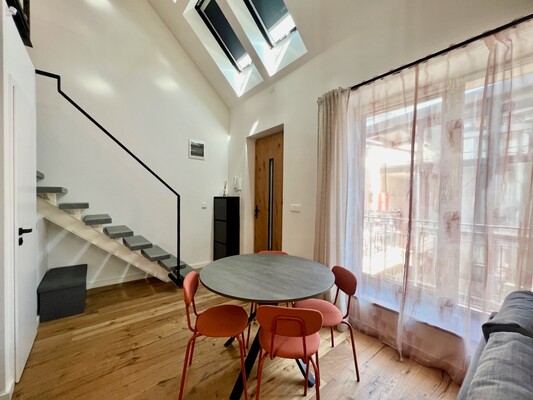 Kalvin Square penthouse for rent