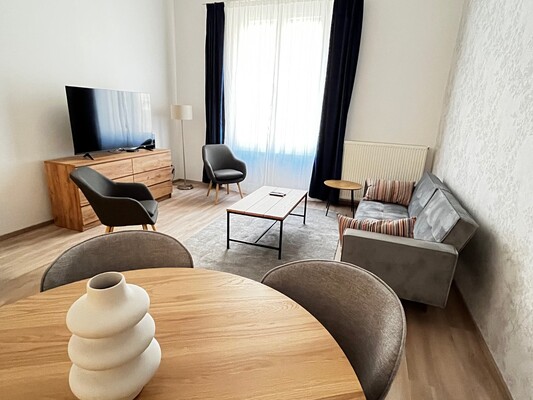 Falk Miksa street apartment for sale