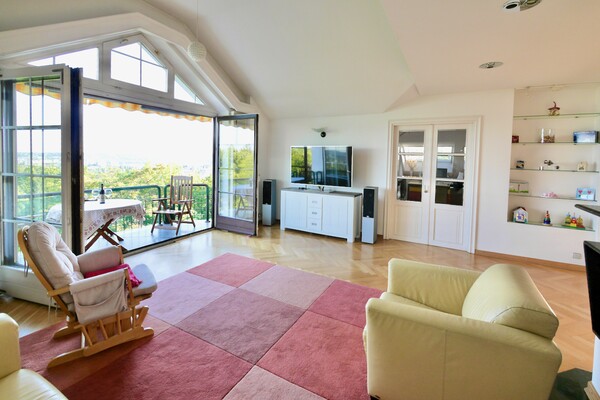 Gellert Hill 3 BR apartment for rent