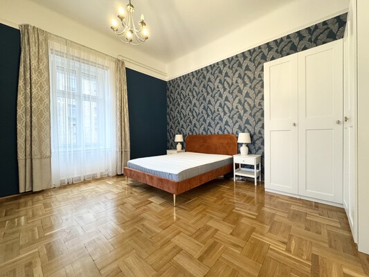 Apartment for rent / Fő street