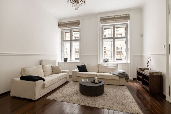 Hajós street apartment for rent