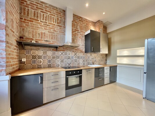 Andrássy Út Apartment For Rent