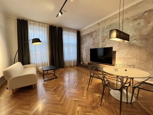 Apartment for Rent in Kiraly Street