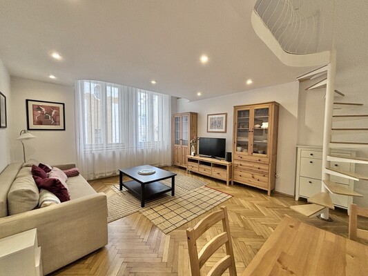 Mezzanine Apartment Next To Buda Castle