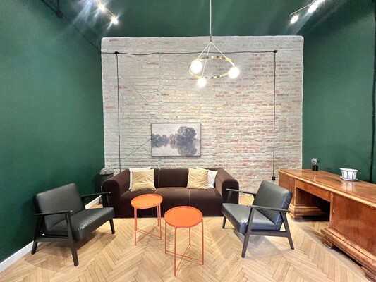Apartment for Rent in Falk Miksa Street