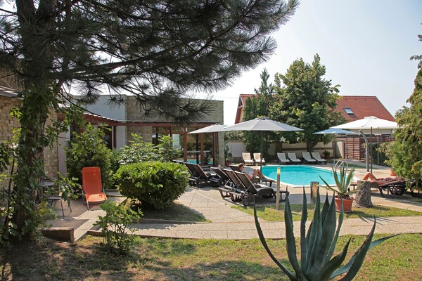 Eladó Hotel Tihany, Balaton