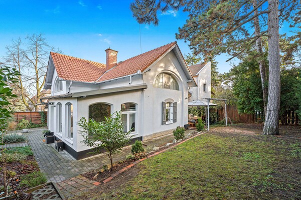 Family home on Cinege road
