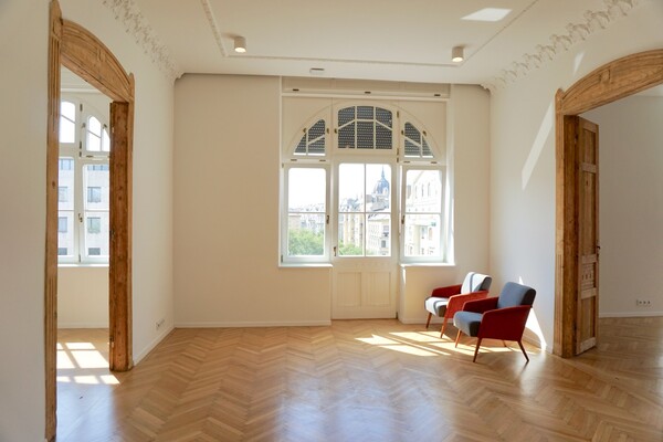 Falk Miksa street apartment for sale Falk Miksa street apartment for sale