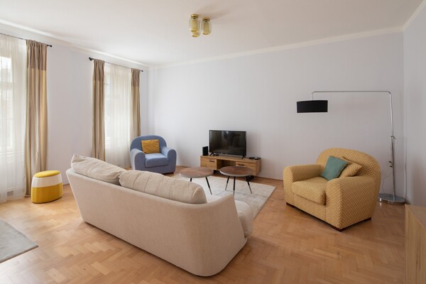 Ferenczy Istvan street