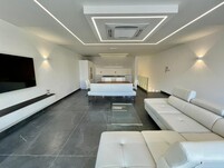 Vigyázó Ferenc street // apartment for rent