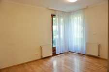 Deres street apartment for rent