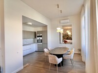 Kiralyi Pal street apartment for sale