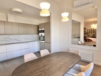 Kiralyi Pal street apartment for sale