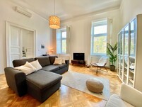 Andrassy Avenue 2 bedroom apartment