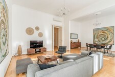 Kálmán Imre Street Apartment