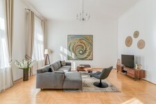 Kálmán Imre Street Apartment