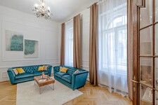 Andrassy Heritage Residence