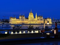 Parliament view apartment for rent