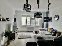 Parliament view apartment for rent