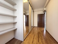 Paula street apartment for rent