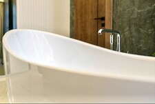 LUXURY APARTMENT FOR RENT IN MOLNAR STREET