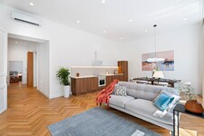 Bihari Janos street apartment for sale