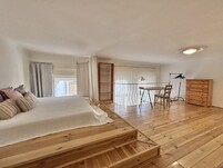 Mezzanine Apartment On Hunyadi János Street