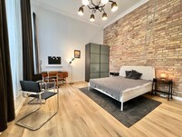Top Floor Apartment In Lovag Street