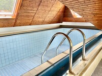 House for Rent with Pool and Tennis court