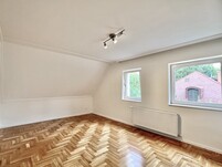 Home for Rent in Kondorkert Street