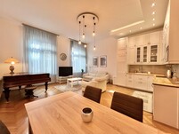 Luxurious Apartment for Rent in Haris köz
