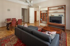 Honvéd street apartment