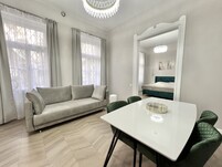 2-Bedroom Apartment for Rent in Rózsa Street 2-Bedroom Apartment for Rent in Rózsa Street