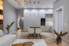 Akademia street apartment for sale