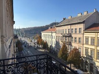 Design Apartment With Balcony And Danube View Design Apartment With Balcony And Danube View