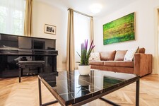 Elegant Apartment for Rent on Rosehill Elegant Apartment for Rent on Rosehill