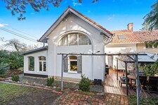 Magical home on Cinege road