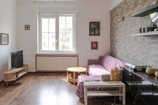 Top Floor Apartment On Kiralyhago Square