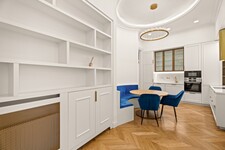 Szervita square apartment for rent