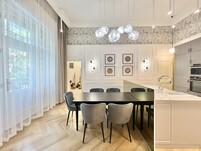 Villa Apartment With On Nyul Street