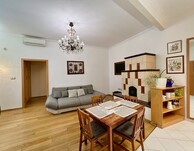 Egyetem square apartment rental